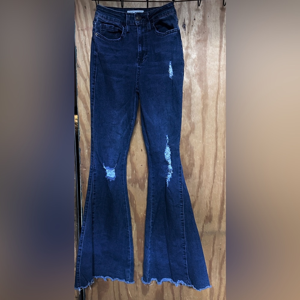 YMI Vintage High Rise Flare Distressed Blue Jeans. Size 3/26